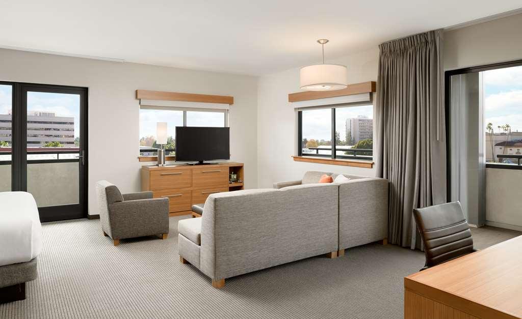 Hyatt Place Пасадина Номер фото